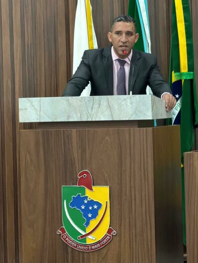 Imagem da notícia Presidente da Câmara, Marcelo Costa expõe desrespeito do prefeito Walter Schlatter ao Legislativo de Chapadão do Sul